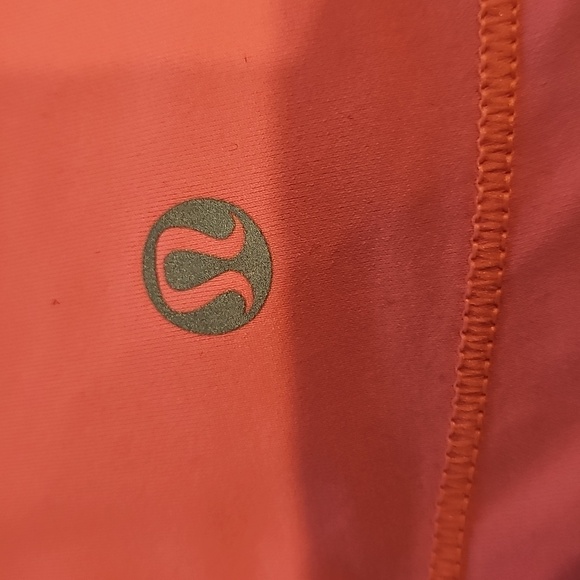 Lululemon Tank Top - Picture 4 of 5